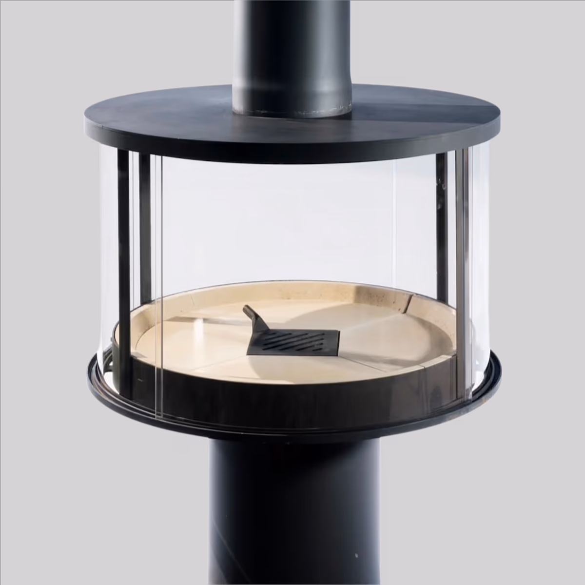 Rüegg Surprise utepeis sort med lys chamotte – moderne utendørs ovn med panoramaglass og toppplate hos Peisbutikken.no