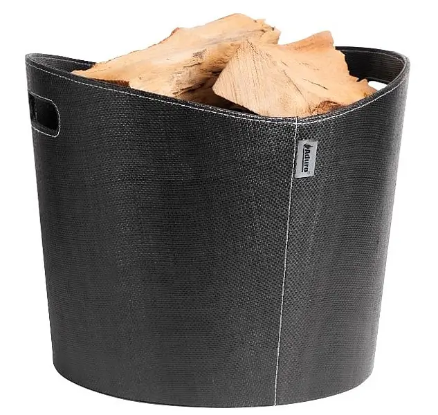 Aduro Proline vedkurv 39 cm PET-kurv bilde – stilren sort PET/gjenvunnet vedkurv fylt med naturlig ved hos Peisbutikken.no