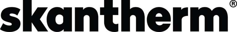 Skantherm logo i svart tekst på hvit bakgrunn, representerer peiser av høy kvalitet solgt hos Peisbutikken.no.