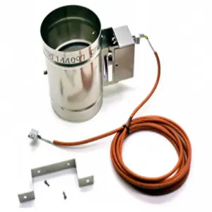 Rüegg friskluftspjeld med motor – rustfritt stål motorisert friskluftsventil med oransje kabel og monteringsett hos Peisbutikken.no