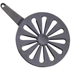 Jydepejsen Cozy askerist – sort støpejern rist for bedre luftstrøm og askesamling i Cozy ovn hos Peisbutikken.no